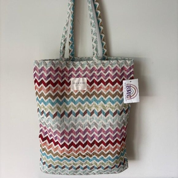 DE LA MUR Large Tote Bag Colorful Chevron Pattern Made in Barcelona, Spain NWT - Picture 1 of 3
